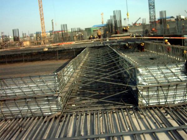 混(hun)凝(ning)土快易收(shou)口(kou)網(wǎng)(wang)1